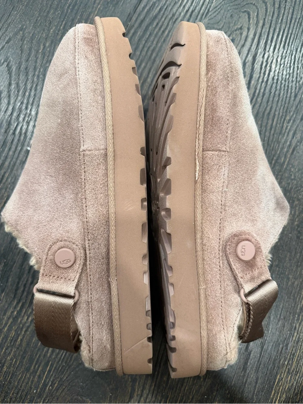UGG Goldenstar Cozy Clog Shoes Women's Size 10 - Picture 4 of 7